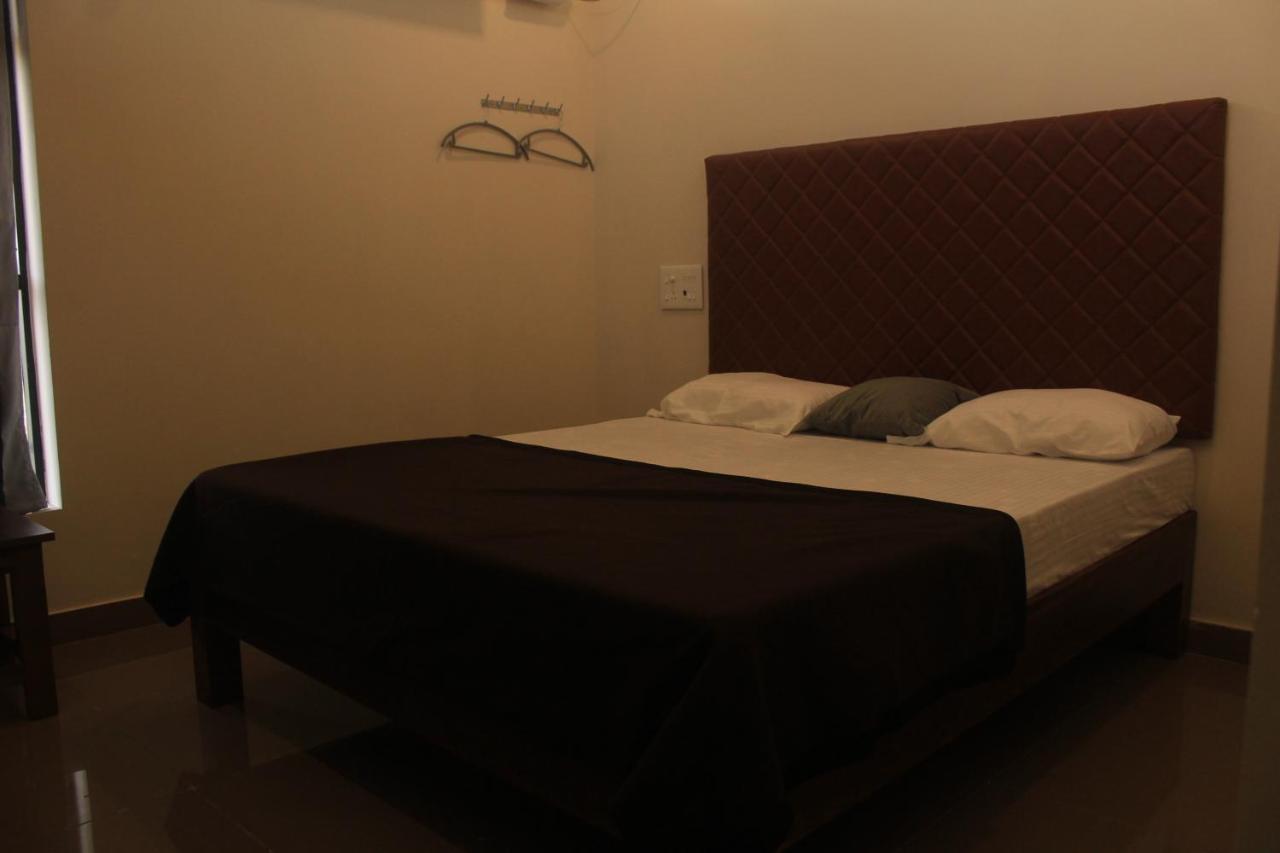 Hotel Coastal Inn Nagappattinam Bagian luar foto